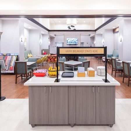 Hampton Inn & Suites By Hilton Seattle/Kent Bagian luar foto