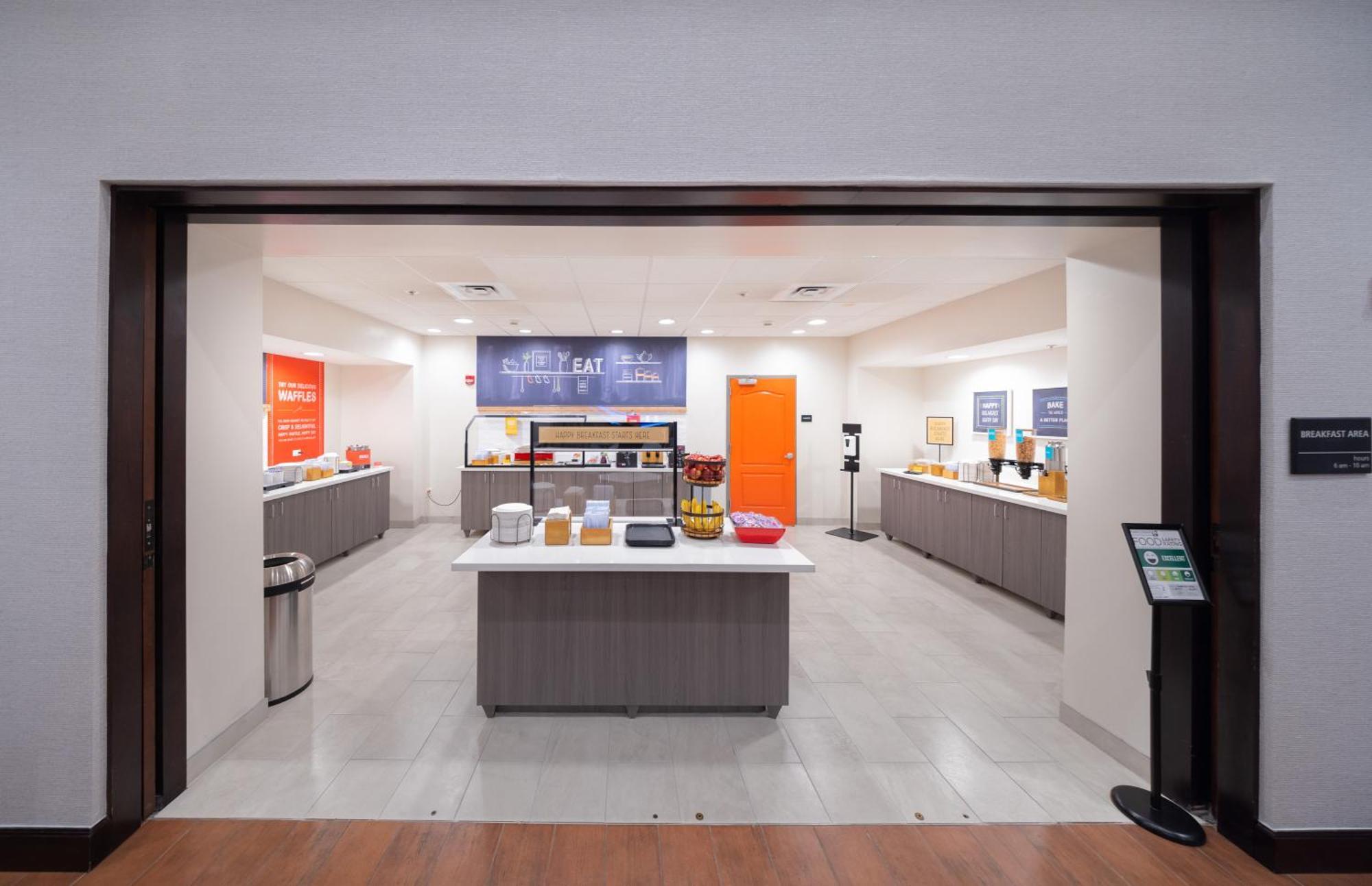 Hampton Inn & Suites By Hilton Seattle/Kent Bagian luar foto