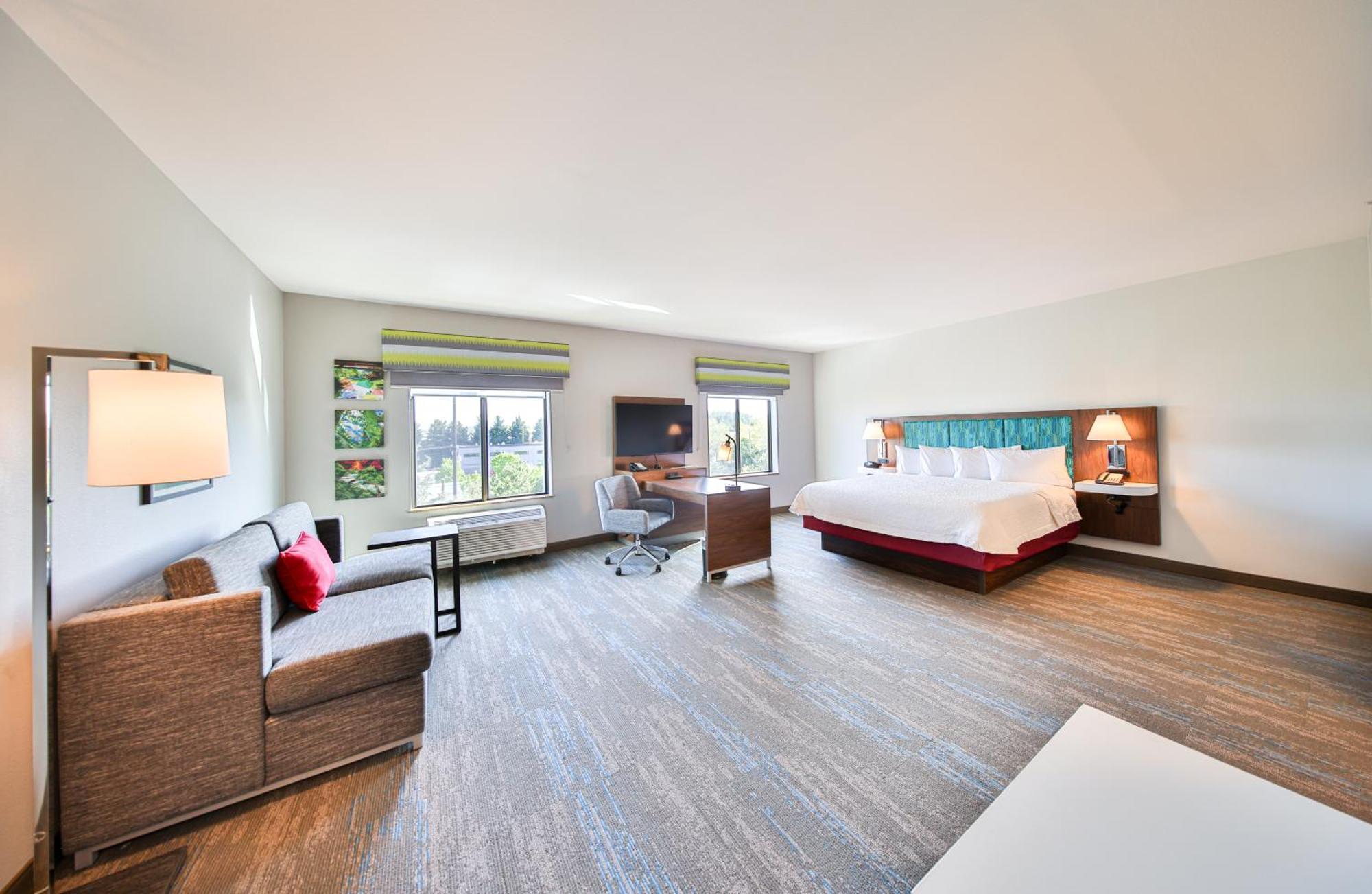 Hampton Inn & Suites By Hilton Seattle/Kent Bagian luar foto