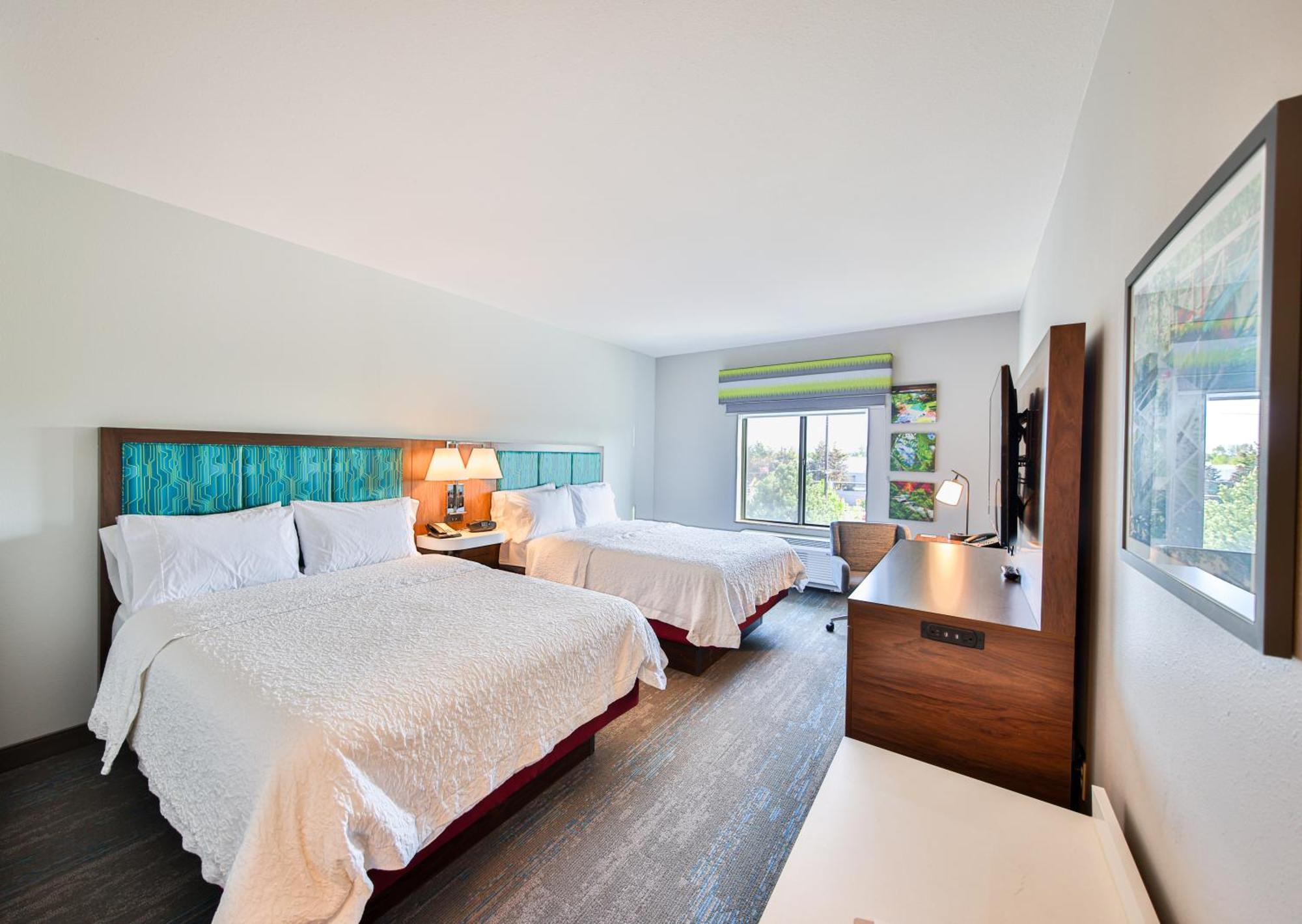 Hampton Inn & Suites By Hilton Seattle/Kent Bagian luar foto